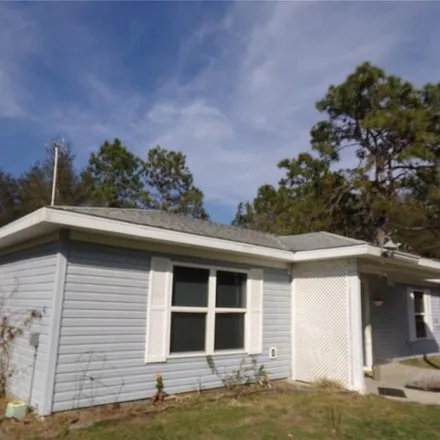 Buy this 3 bed house on 8593 North Discalfani Loop in Citrus County, FL 34428