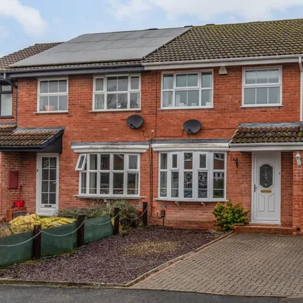 Rent this 3 bed duplex on Maisemore Close in Redditch, B98 9LP