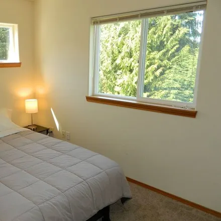 Image 3 - Port Angeles, WA, 98362 - House for rent