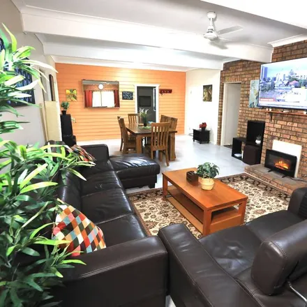 Rent this 5 bed house on Tea Gardens NSW 2324