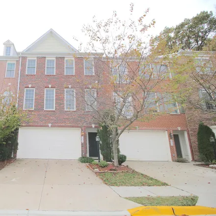 Rent this 3 bed townhouse on Chaucer house Court in Lorton, VA 22079