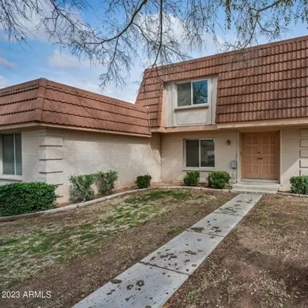 Rent this 3 bed house on 5008 South Juniper Street in Tempe, AZ 85282