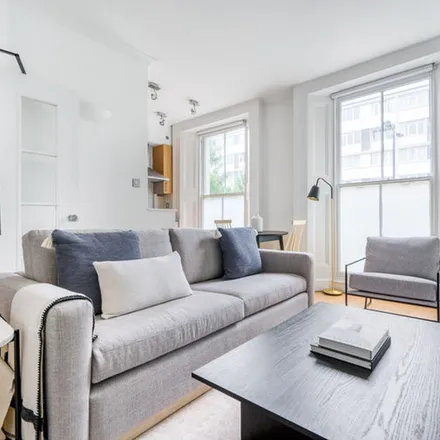 Rent this 1 bed apartment on 123 Notting Hill Gate in London, W11 3JZ
