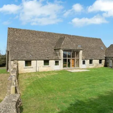 Rent this 5 bed house on B4014 in Tetbury Upton, GL8 8LS