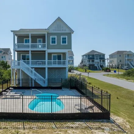Image 8 - 21 Bottlenose Boulevard, North Topsail Beach, NC 28460, USA - House for sale