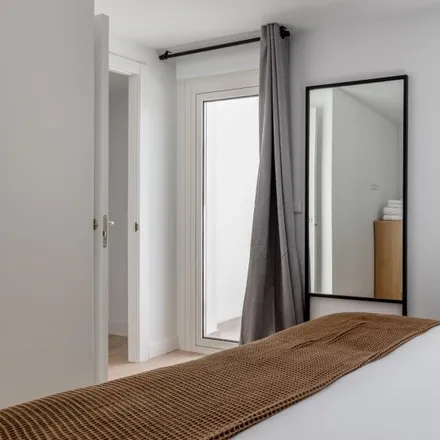 Image 8 - Los Girasoles, Corredera Baja de San Pablo, 53, 28004 Madrid, Spain - Apartment for rent