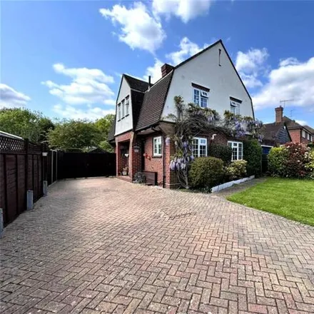 Buy this 3 bed house on Pippins in 68 Ayling Lane, Aldershot