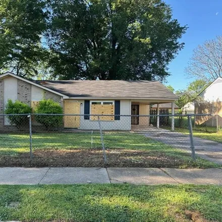 Buy this 3 bed house on 17 East Byfield Drive in Persey, Memphis