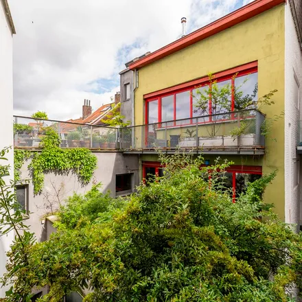 Rent this 3 bed apartment on Rue Gustave Defnet - Gustave Defnetstraat 38 in 1060 Saint-Gilles - Sint-Gillis, Belgium