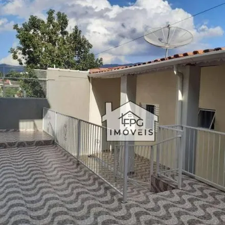 Buy this 3 bed house on Avenida Presidente Vargas in Jardim do Lago, Atibaia - SP