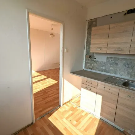 Image 2 - Julia Fučíka, 434 01 Most, Czechia - Apartment for rent