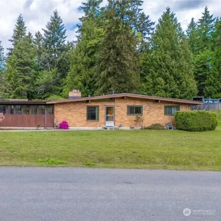 Buy this 3 bed house on 11810 Southeast 184th Street in Benson Hill, Renton