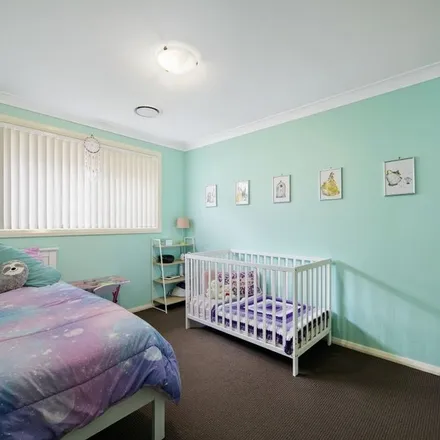 Image 2 - Golden Whistler Avenue, Aberglasslyn NSW 2320, Australia - Apartment for rent