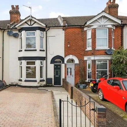 Buy this 3 bed townhouse on 61 Paynes Road in Southampton, SO15 3BX
