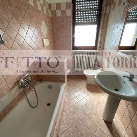 Image 3 - Via Dodici Settembre, 15048 Valenza AL, Italy - Apartment for rent