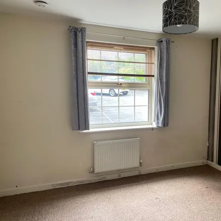 Image 5 - Vienna Court, Churwell, LS27 7GN, United Kingdom - Apartment for rent