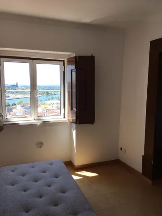 Rent this 13 bed room on Rua da Ilha 14 in 3000-214 Coimbra, Portugal