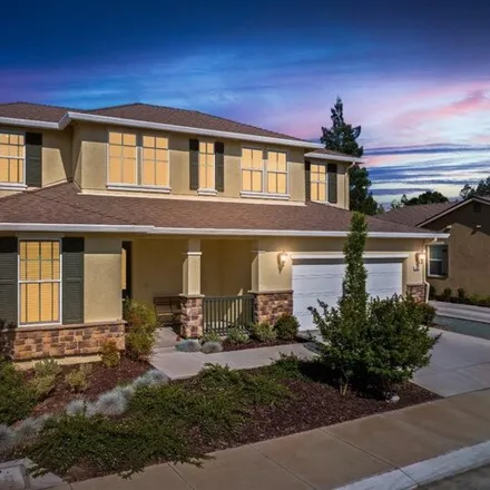 Buy this 5 bed house on River Pointe Circle in Oakdale, CA 95361