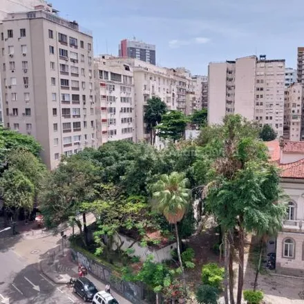 Buy this 3 bed apartment on 5àsec in Rua Marquês de Abrantes, Flamengo