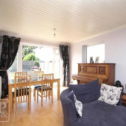 Image 7 - 57 Grenfell Avenue, Tendring, CO15 5XW, United Kingdom - House for sale