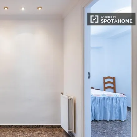 Image 4 - Nou Mestalla, Avinguda de les Corts Valencianes, 46015 Valencia, Spain - Apartment for rent