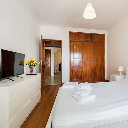 Rent this 2 bed apartment on Algueirão-Mem Martins in Lisbon, Portugal