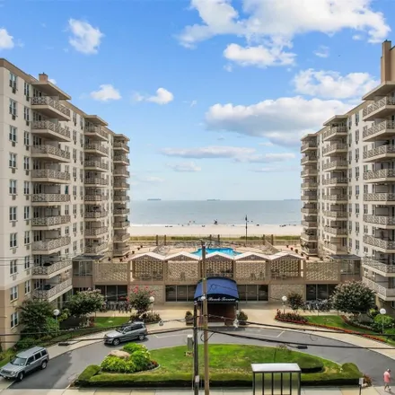 Image 1 - 430 Shore Road, City of Long Beach, NY 11561, USA - Condo for sale