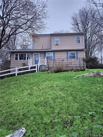 Rent this 4 bed house on 5 Hickory Ln in Monroe, New York
