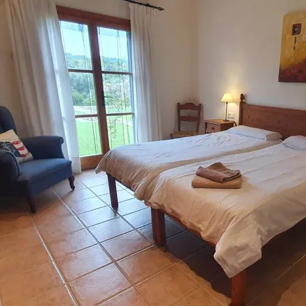 Rent this 4 bed house on Piezas Son Servera in Carrer de Cala Bona, 6
