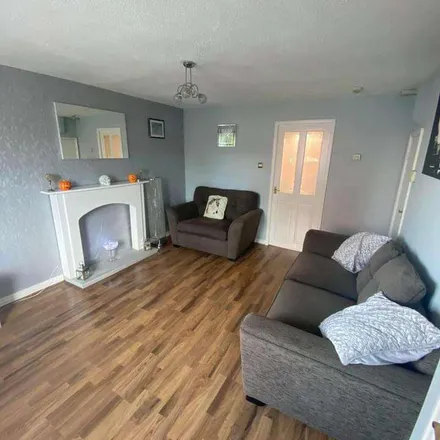 Rent this 2 bed apartment on North Royds Wood in Royston, S71 3NW