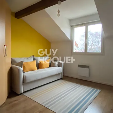 Rent this 5 bed apartment on 2662 Route de Chancy in 74520 Valleiry, France