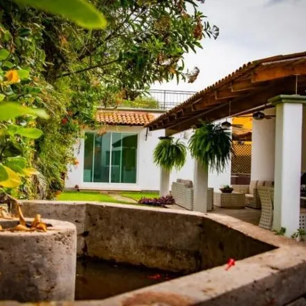 Buy this 3 bed house on Marcos Castellanos in 45920 Ajijic, JAL