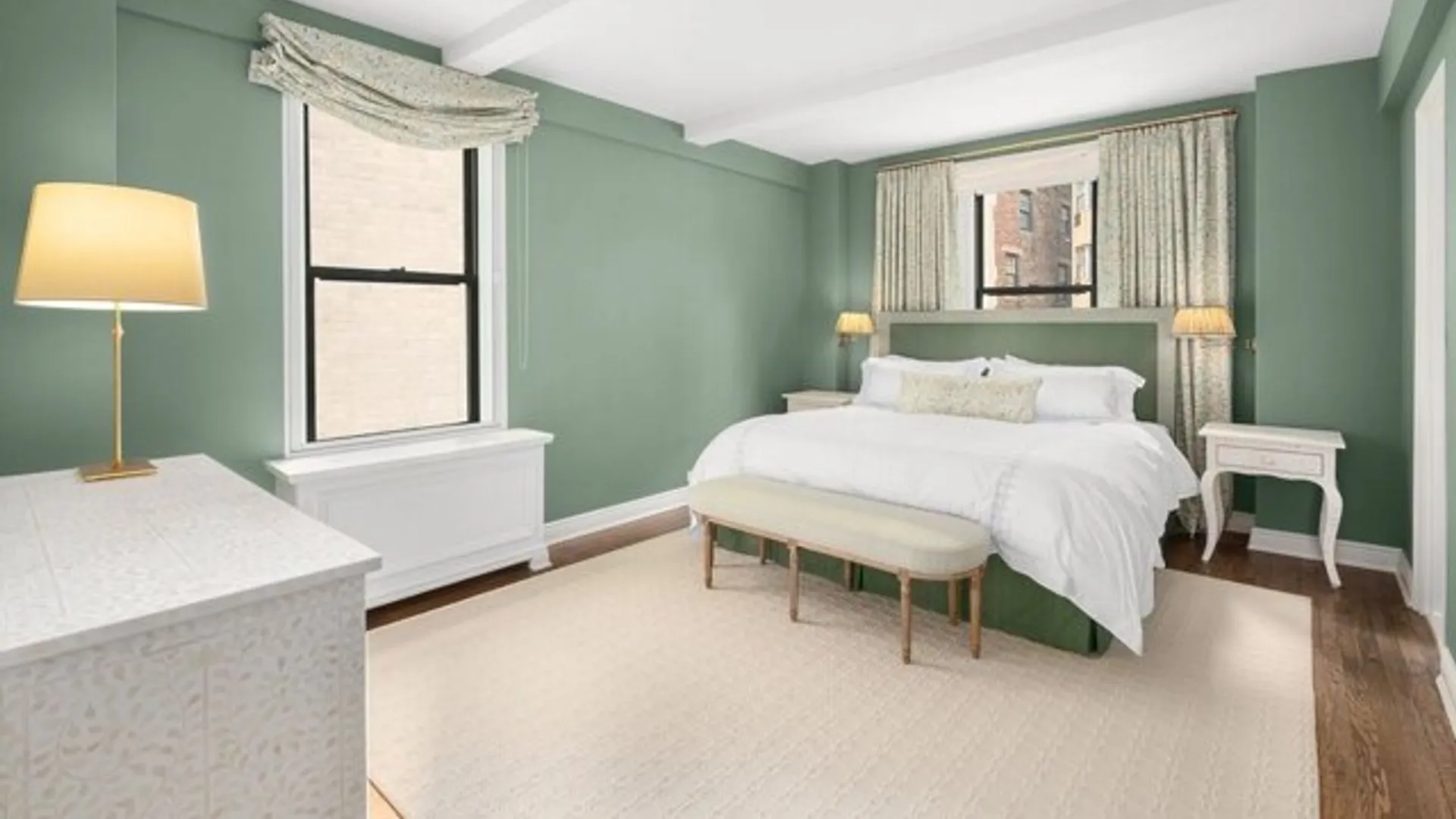 140 East 81st Street, New York, NY 10028, USA | Studio apartment for rent