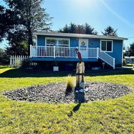Image 3 - 905 Texmar Street Southwest, Ocean Shores, Grays Harbor County, WA 98569, USA - House for sale