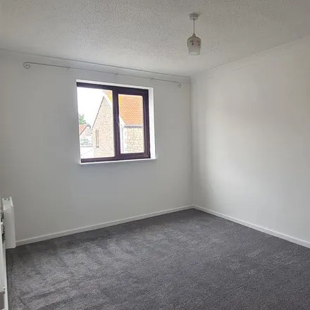 Image 4 - 10 Greenwood Road, Worle, BS22 6EX, United Kingdom - Apartment for rent