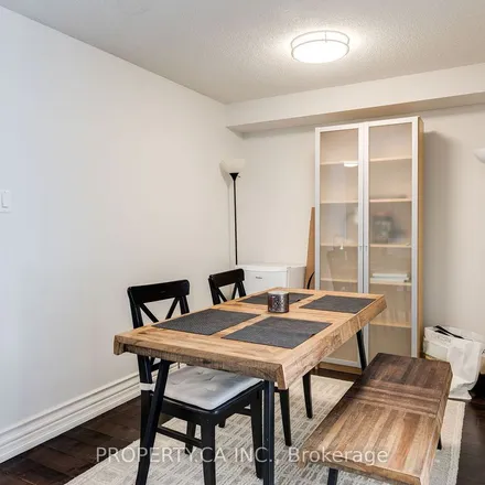 Image 1 - Conservatory Tower, Hayter Street, Old Toronto, ON M5G 2J9, Canada - Apartment for rent
