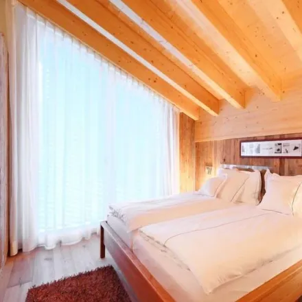 Rent this 6 bed apartment on 3920 Zermatt