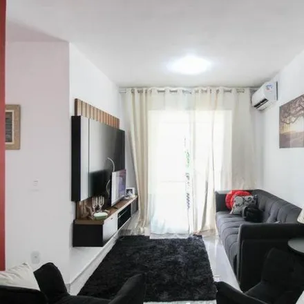 Rent this 3 bed apartment on Avenida Doutor Carvalhães in Centro, Belford Roxo - RJ