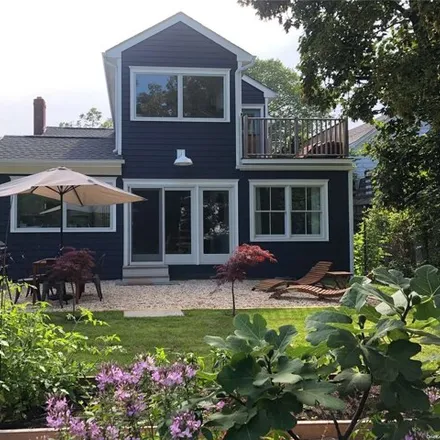 Rent this 3 bed house on 412 Carpenter Street in Village of Greenport, Southold