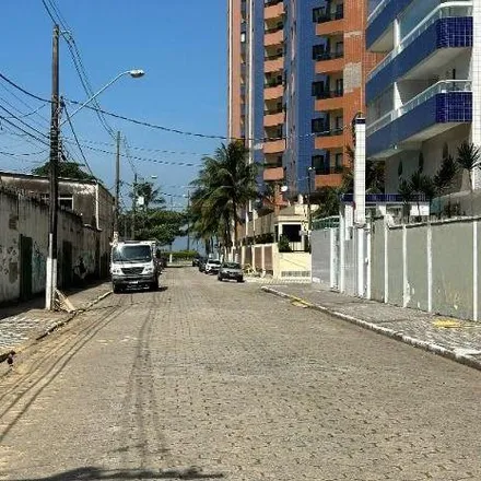 Buy this 5 bed house on Avenida Antônio Severiano de Andrade e Silva in Aviação, Praia Grande - SP