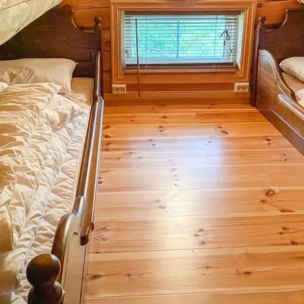 Rent this 1 bed duplex on Sjusjøen in 2612 Sjusjøen, Norway