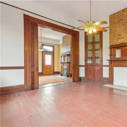 Image 4 - 221 South Genois Street, New Orleans, LA 70119, USA - House for sale