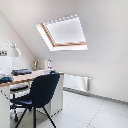Rent this 2 bed apartment on Kortrijkstraat 51 in 8770 Ingelmunster, Belgium