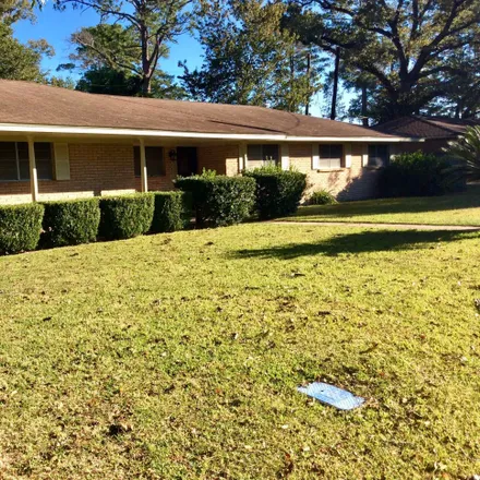 Buy this 3 bed house on 300 East Pecan Street in Kirbyville, Jasper County