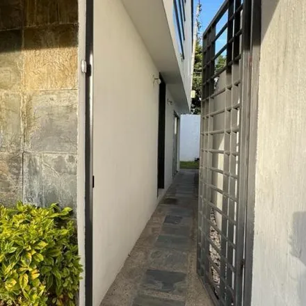 Rent this 4 bed house on Valencia in 45051 Región Centro, JAL