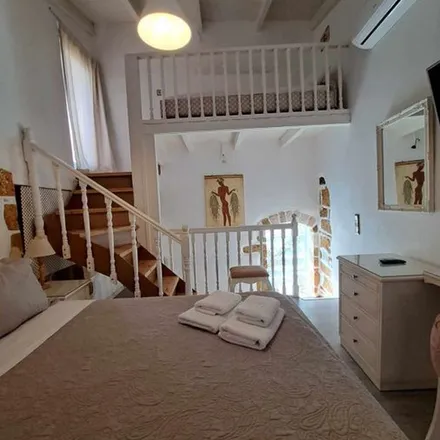 Rent this 2 bed apartment on Asikiko in Charilaou Trikoupi, Rethymnon