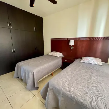 Rent this 2 bed apartment on Calle 12 de Octubre in Ampliación Juárez, 23469 Cabo San Lucas