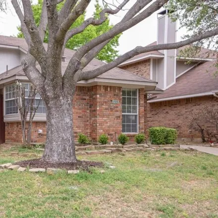 Image 2 - 755 Burr Oak Drive, Lewisville, TX 75067, USA - House for rent