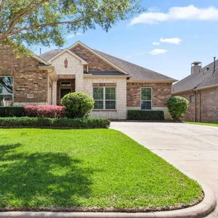 Rent this 3 bed house on Weston Drive in Weston Lakes, TX 77441