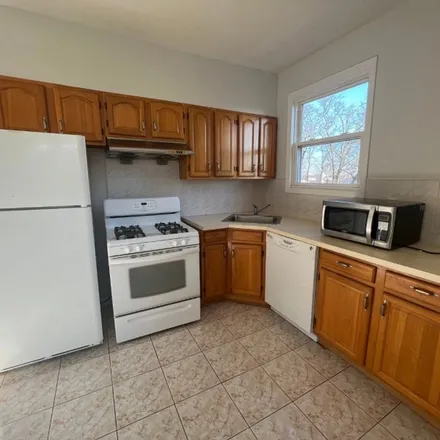 Rent this 3 bed apartment on 40 South Willow Street in Montclair, NJ 07042
